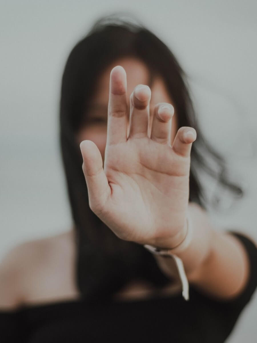 Warum du unter Druck nicht nach deinem Human Design handelst - innehalten
